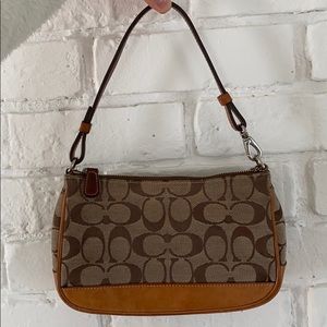 Coach Signature Lt Brown Canvas Purse
